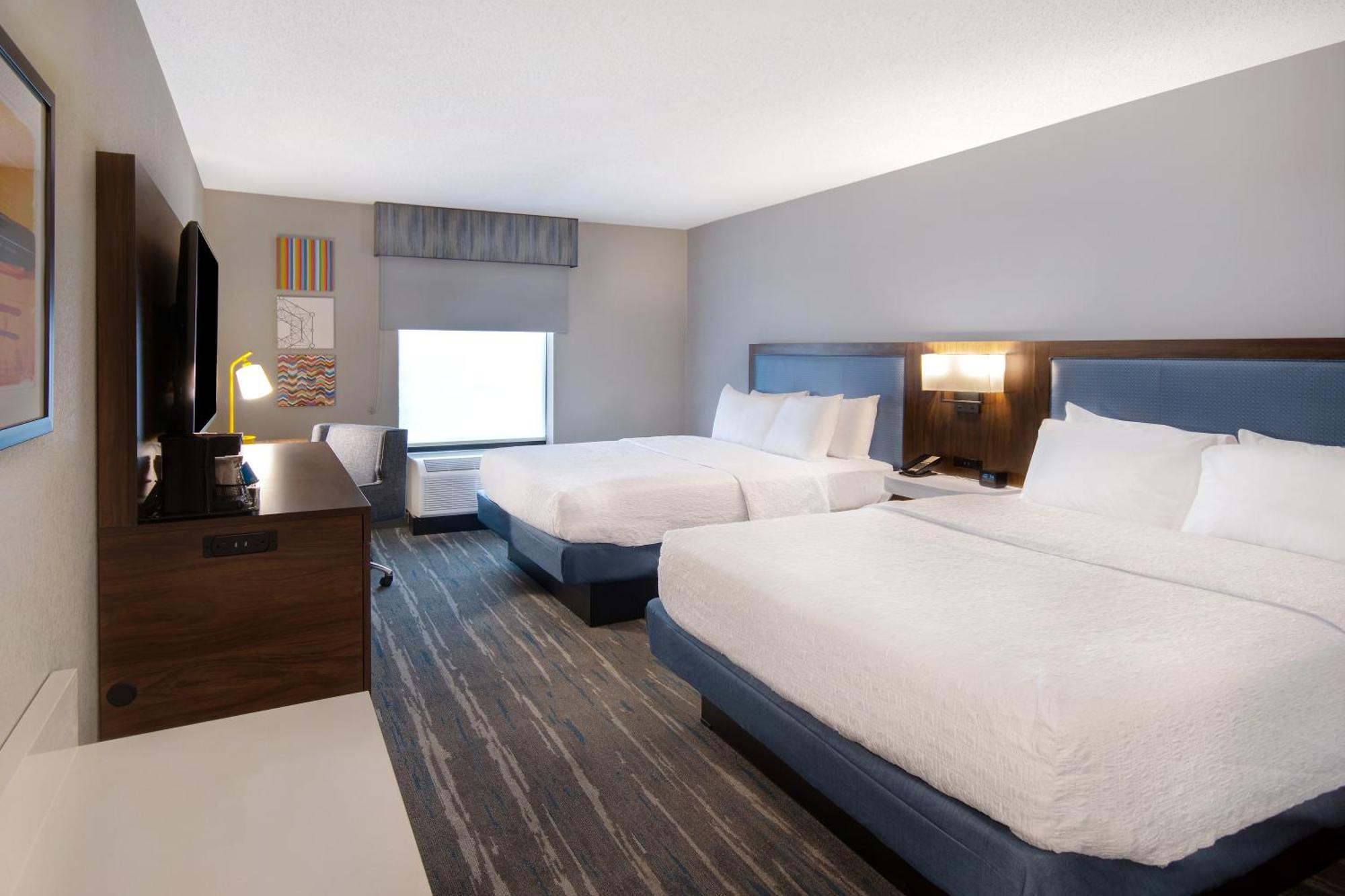 Hampton Inn & Suites Dayton-Vandalia Murlin Heights Exterior photo