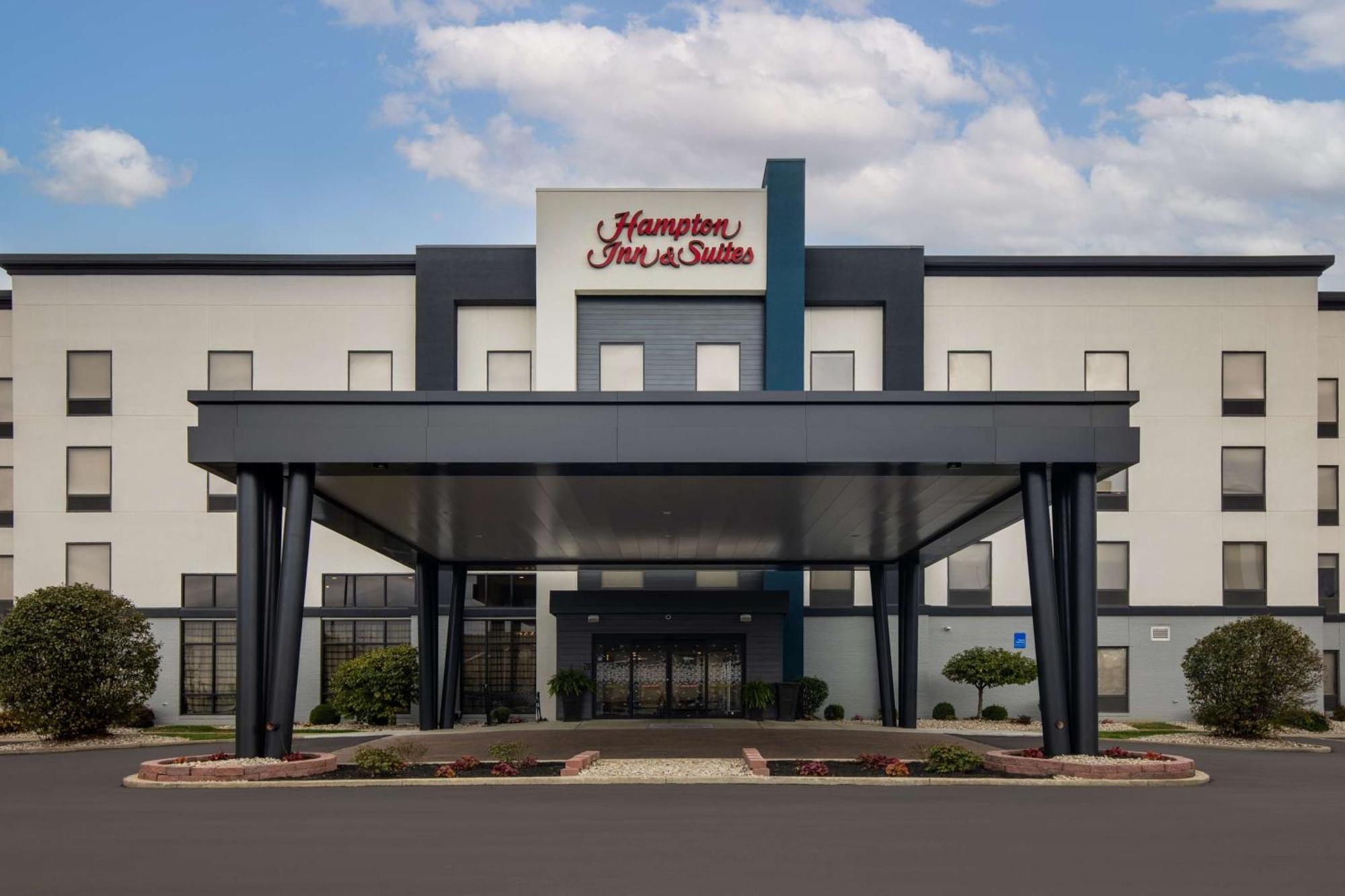 Hampton Inn & Suites Dayton-Vandalia Murlin Heights Exterior photo